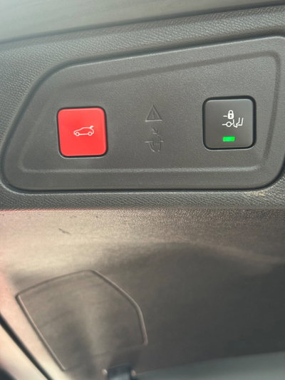 Citroen C5 Aircross Aircross BlueHDi 130 S&S EAT8 Shine (6)