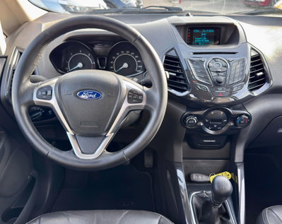 Ford EcoSport 1.5 TDCi 95 CV Titanium S (14)