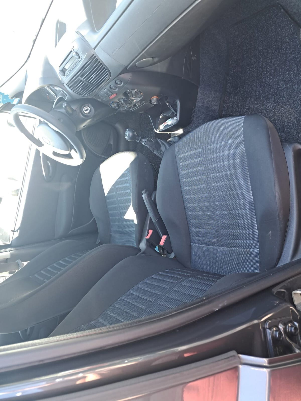 Fiat Punto Classic 1.2 5 porte Active GPL (18)