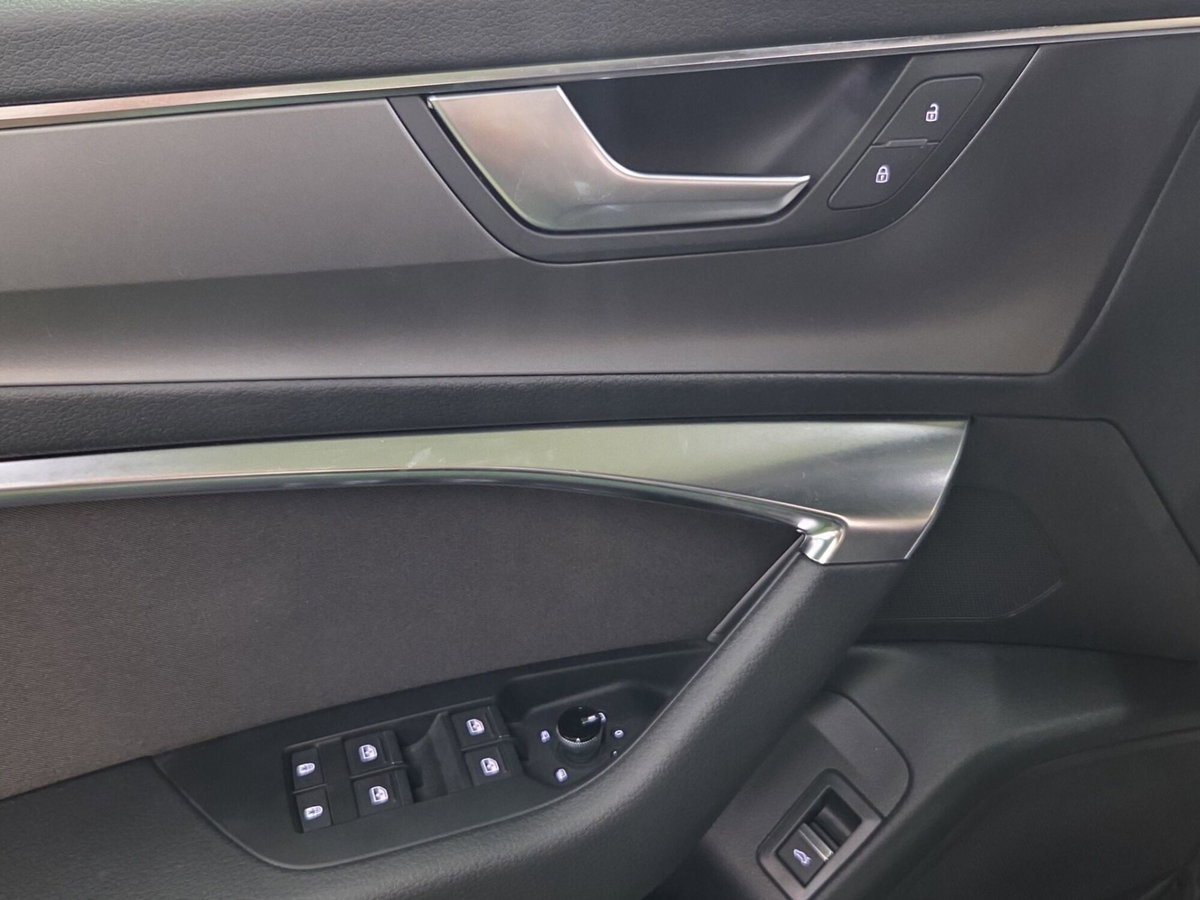 Audi A6 Avant 35 2.0 TDI S tronic Business Design (12)