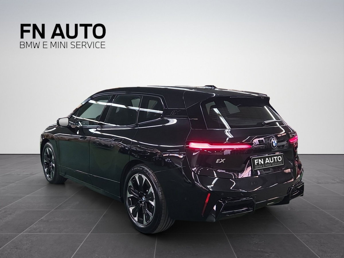 BMW iX xdrive60 MSport Pro (4)