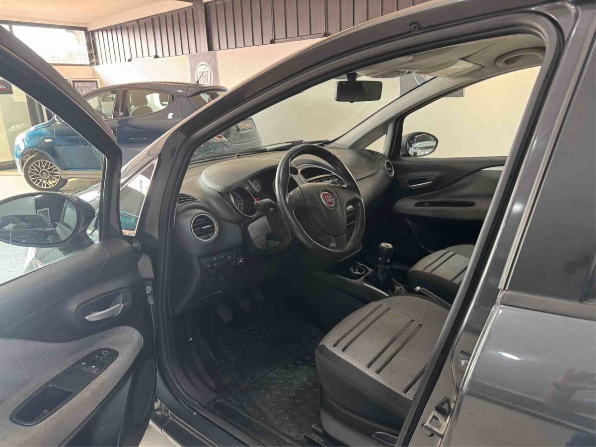 Fiat Punto Evo 1.2 5 porte S&S Dynamic (11)
