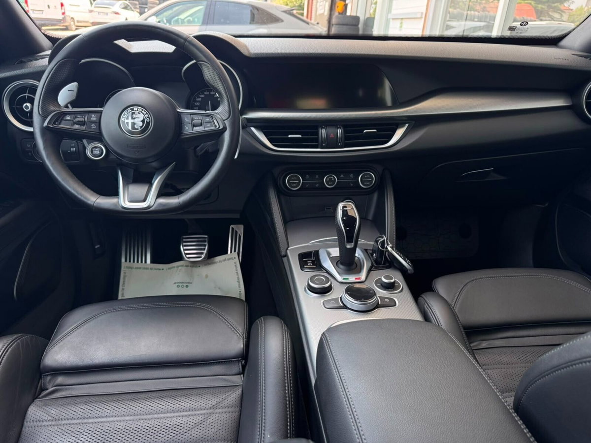 Alfa Romeo Stelvio Stelvio 2.2 Turbodiesel 210 CV AT8 Q4 Veloce (7)