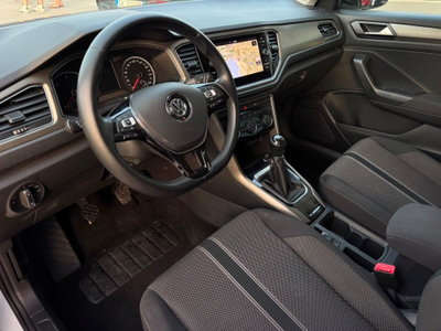 Volkswagen T-Roc 1.6 TDI SCR Advanced BlueMotion Technology (6)