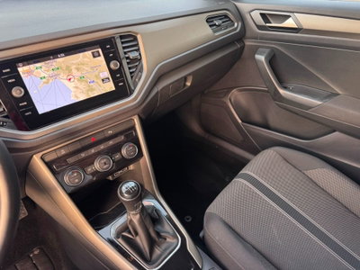 Volkswagen T-Roc 1.6 TDI SCR Advanced BlueMotion Technology (8)