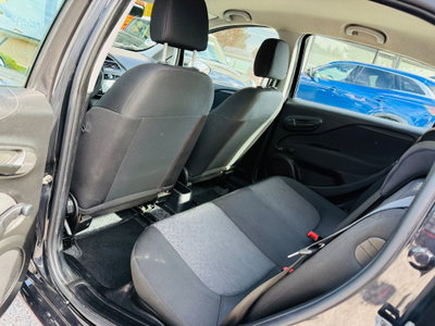 Fiat Punto 1.3 MJT II 75 CV 3 porte Virgin Radio (18)