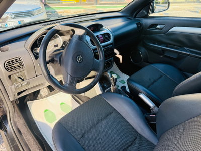 Opel Tigra TwinTop 1.4 16V Sport (14)
