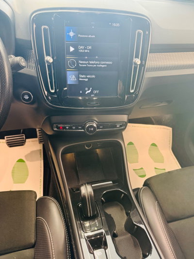 Volvo XC40 D3 Geartronic R-design (11)