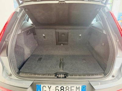 Volvo XC40 D3 Geartronic R-design (16)