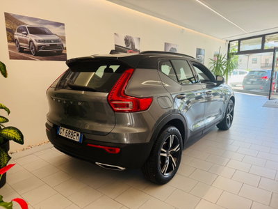 Volvo XC40 D3 Geartronic R-design (2)