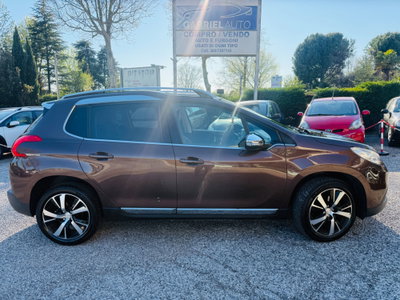 Peugeot 2008 e-HDi 115 CV Stop&Start Allure (8)