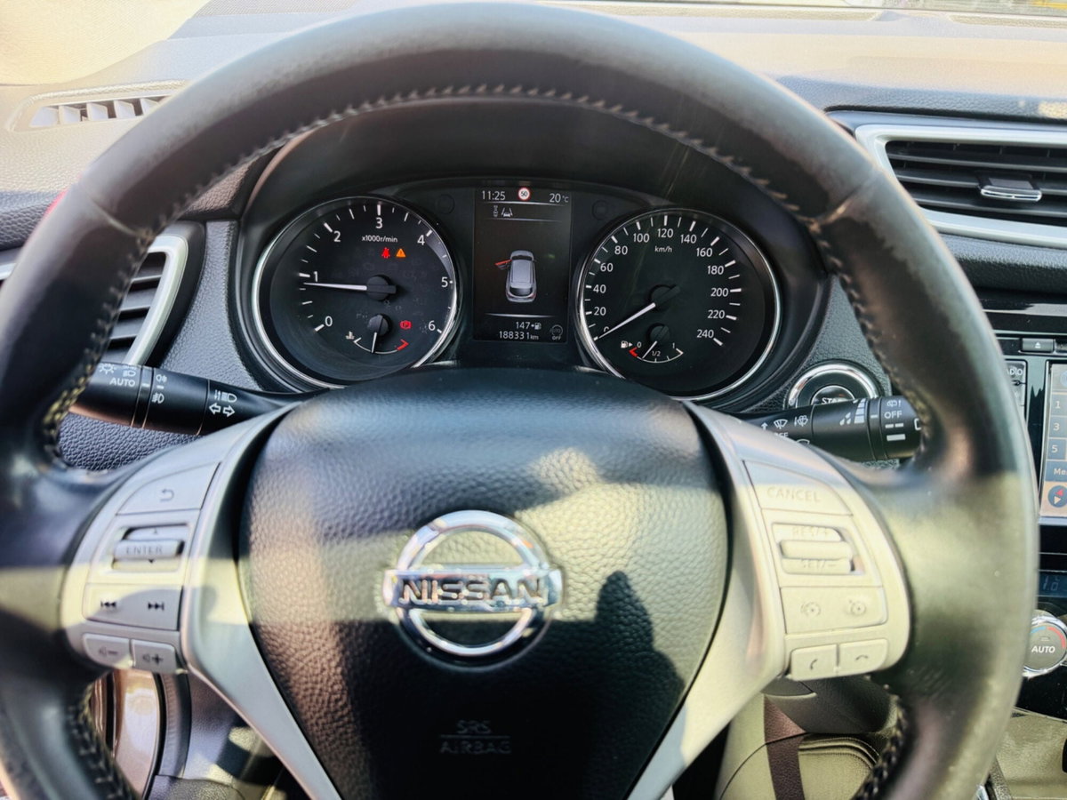 Nissan Qashqai 1.5 dCi Tekna (16)