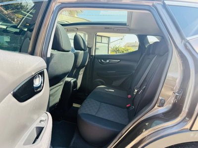 Nissan Qashqai 1.5 dCi Tekna (17)