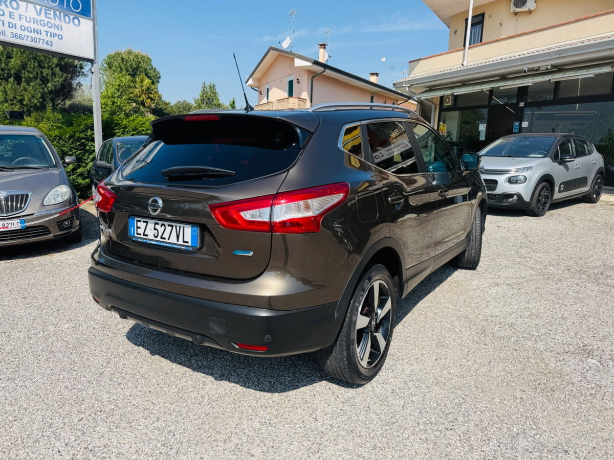 Nissan Qashqai 1.5 dCi Tekna (7)