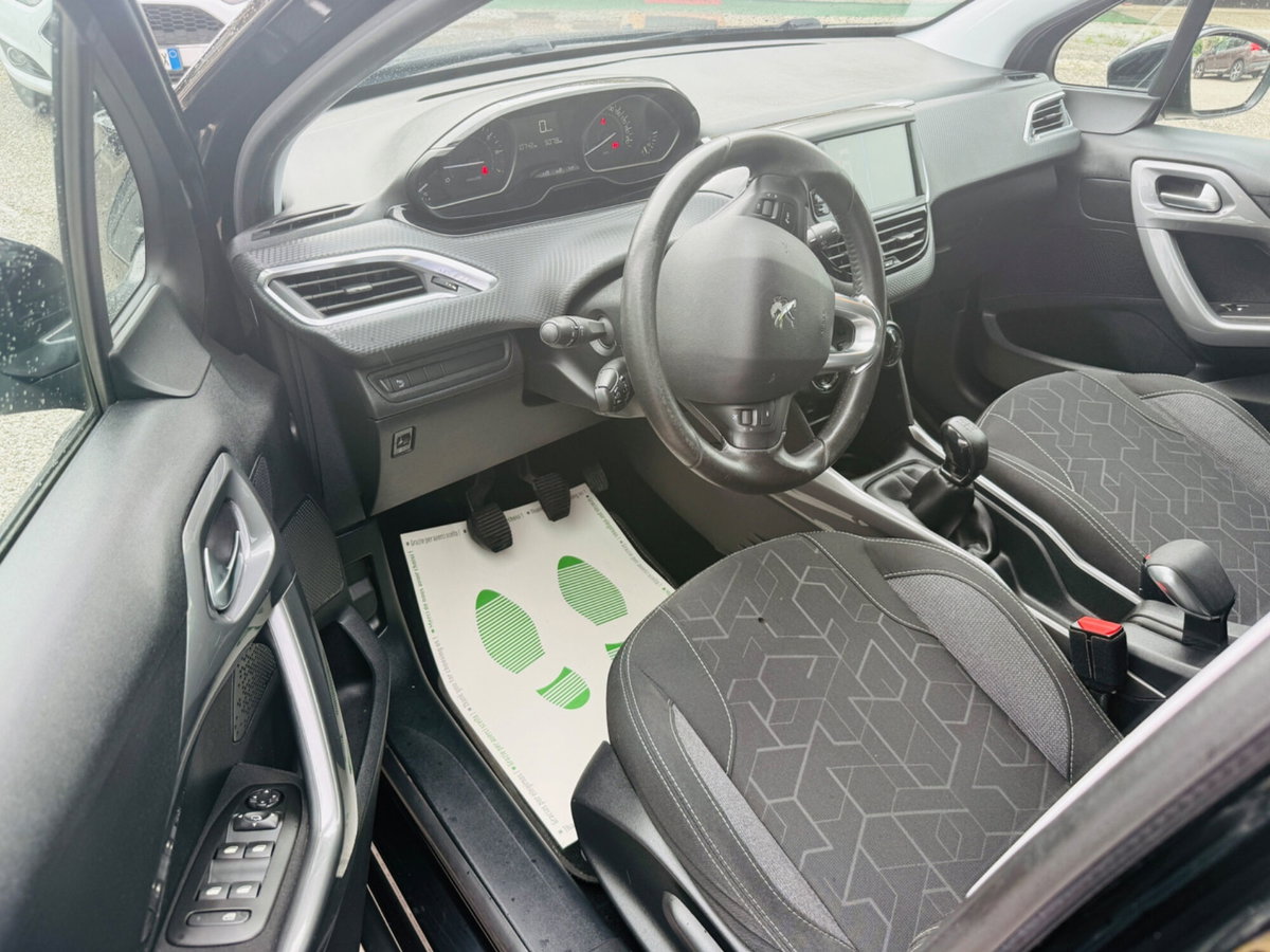 Peugeot 2008 82 Active (10)