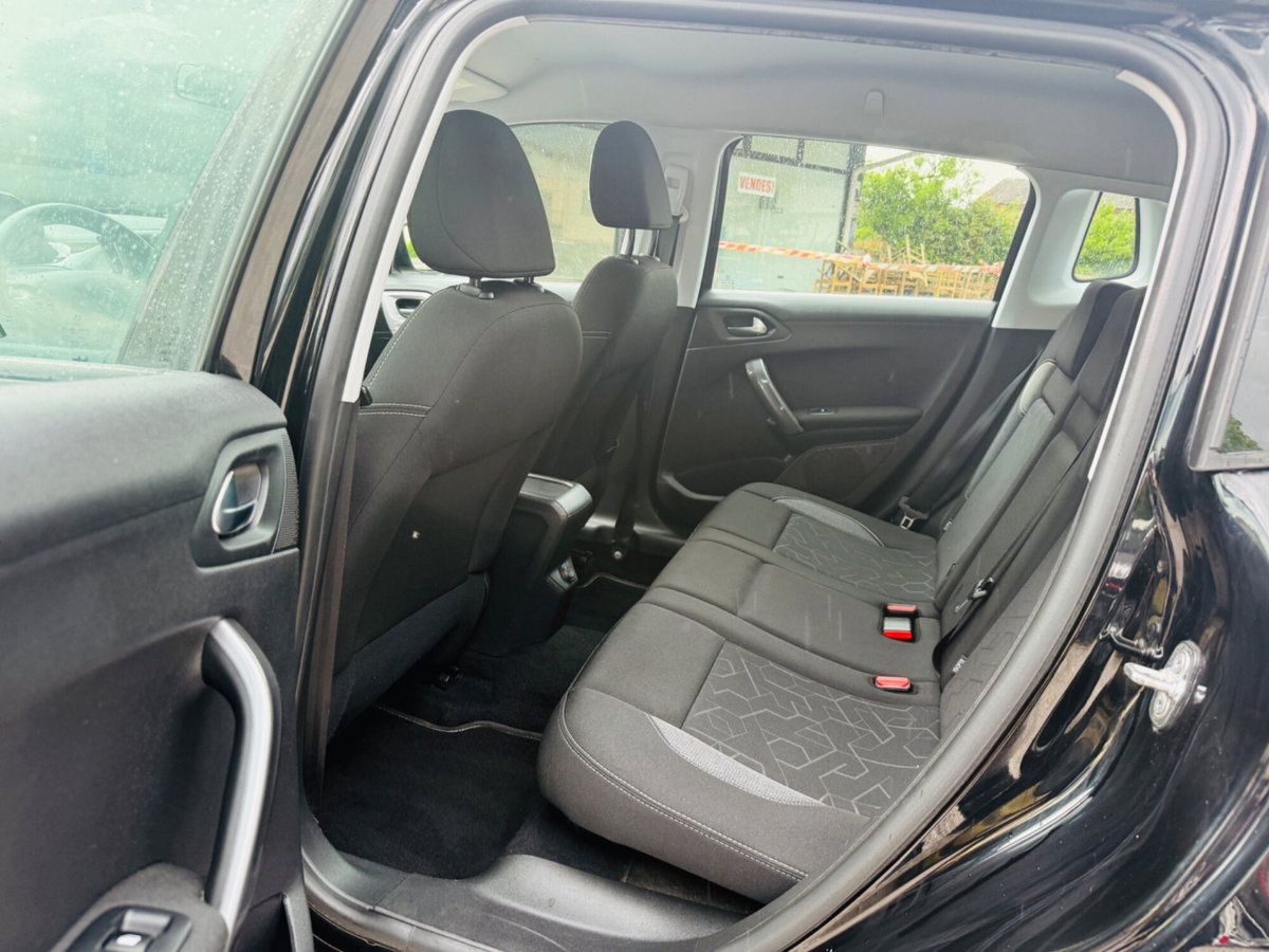 Peugeot 2008 82 Active (16)