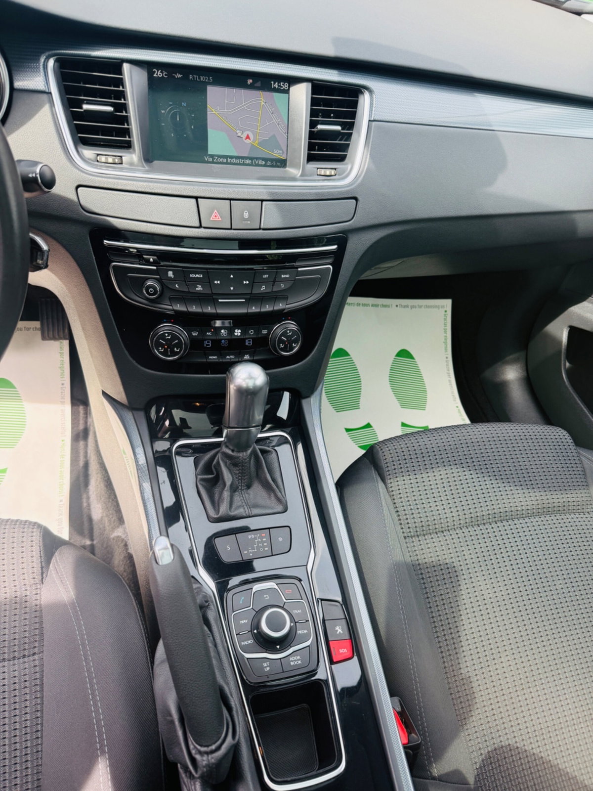 Peugeot 508 SW 2.0 HDi 163CV aut. Ciel Allure (16)