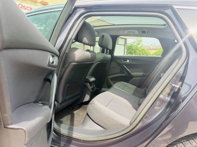 Peugeot 508 SW 2.0 HDi 163CV aut. Ciel Allure (18)