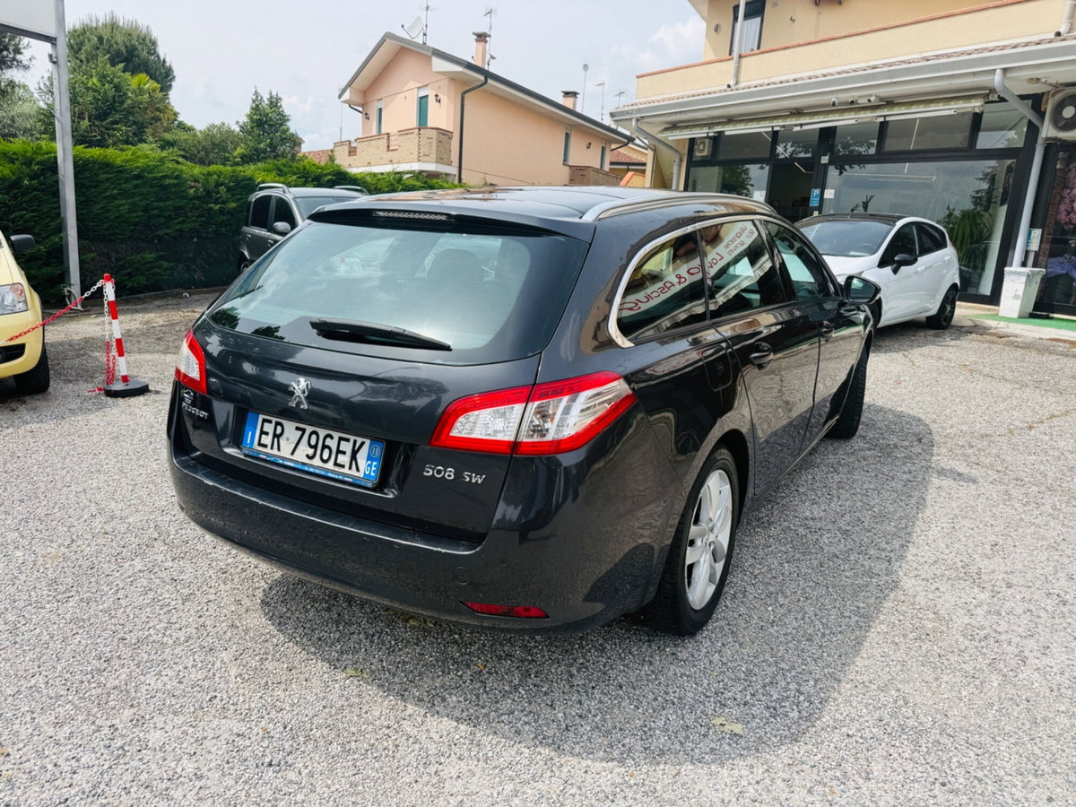 Peugeot 508 SW 2.0 HDi 163CV aut. Ciel Allure (7)