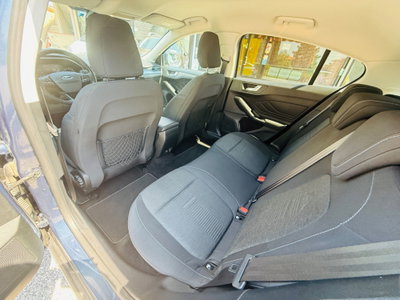 Ford Focus 1.0 EcoBoost 125 CV automatico 5p. Active Co-Pilot (19)
