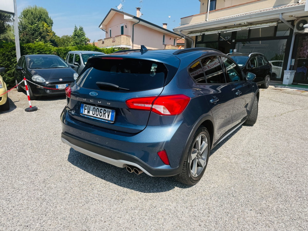 Ford Focus 1.0 EcoBoost 125 CV automatico 5p. Active Co-Pilot (7)