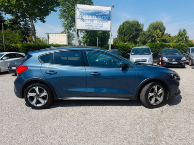 Ford Focus 1.0 EcoBoost 125 CV automatico 5p. Active Co-Pilot (8)