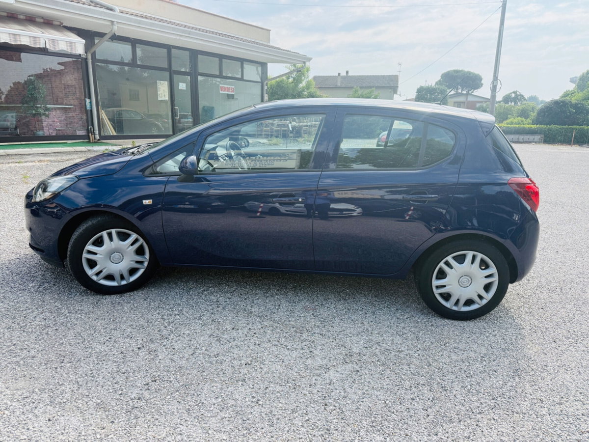Opel Corsa 1.4 90CV GPL Tech 5 porte n-Joy (4)