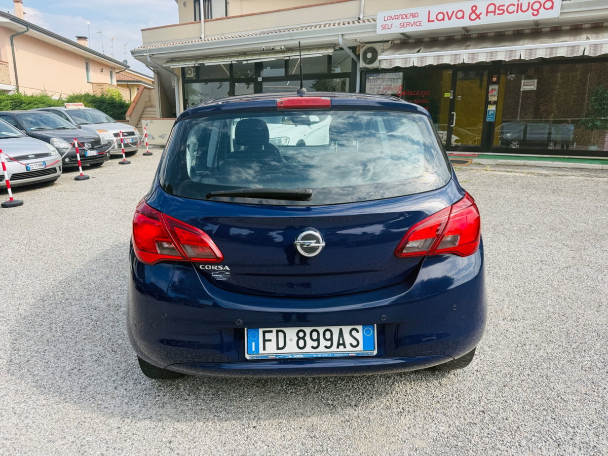 Opel Corsa 1.4 90CV GPL Tech 5 porte n-Joy (6)