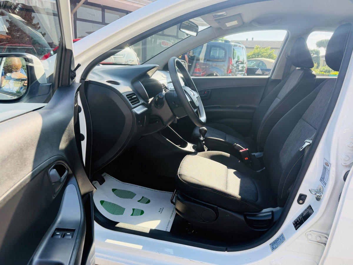 Kia Picanto 1.0 12V 5 porte City (10)