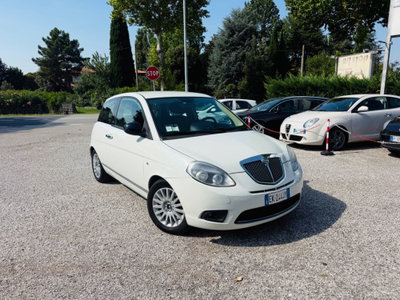 Lancia Ypsilon 1.2 69 CV Argento usata