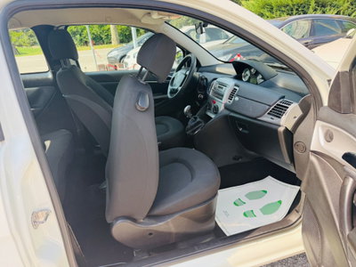 Lancia Ypsilon 1.2 69 CV Argento (19)
