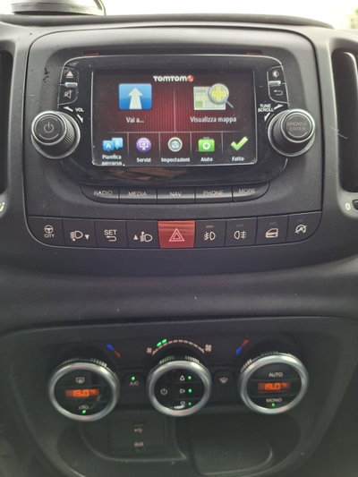 Fiat 500L 1.6 Multijet 120 CV Lounge (12)