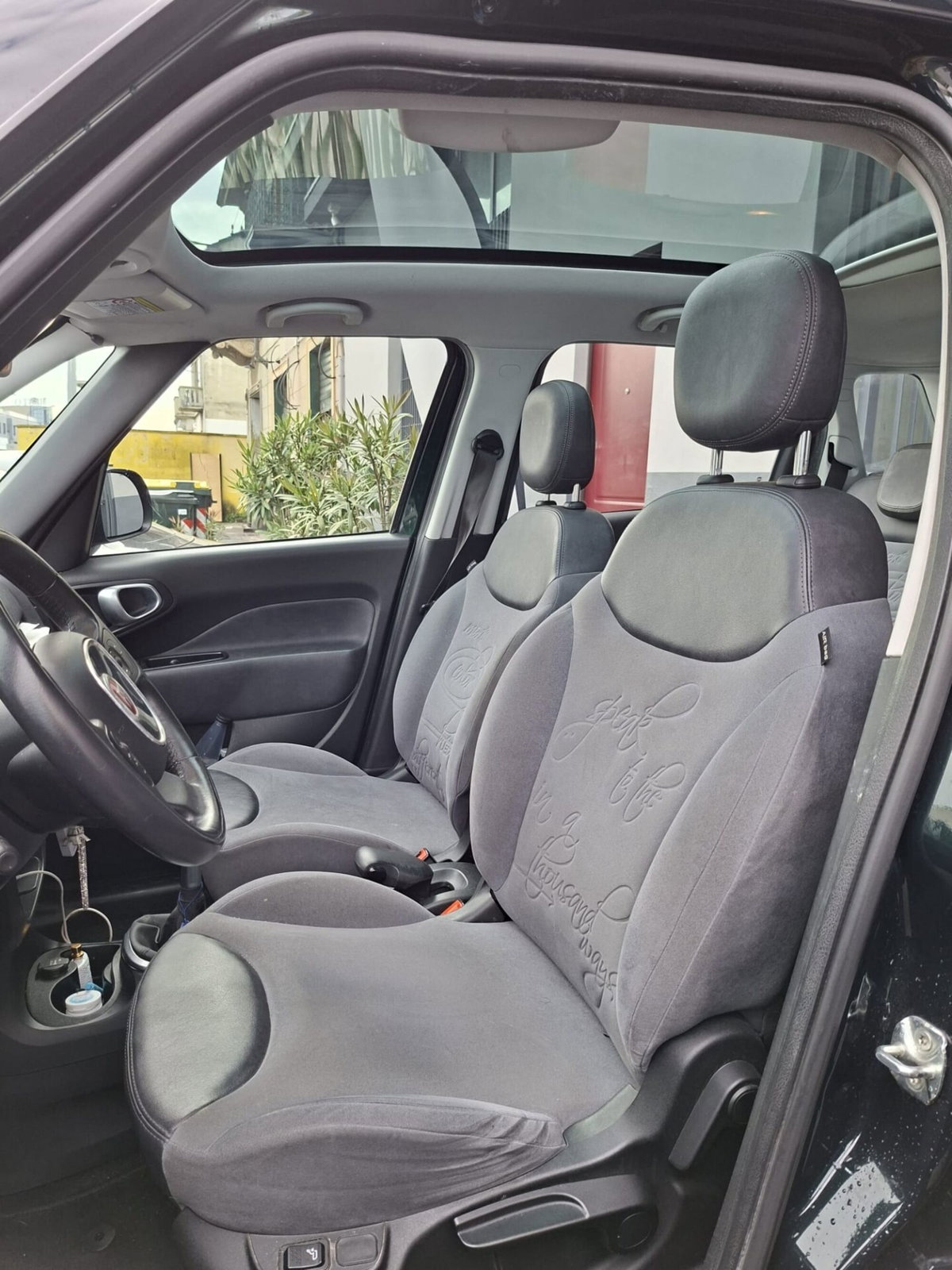 Fiat 500L 1.6 Multijet 120 CV Lounge (3)
