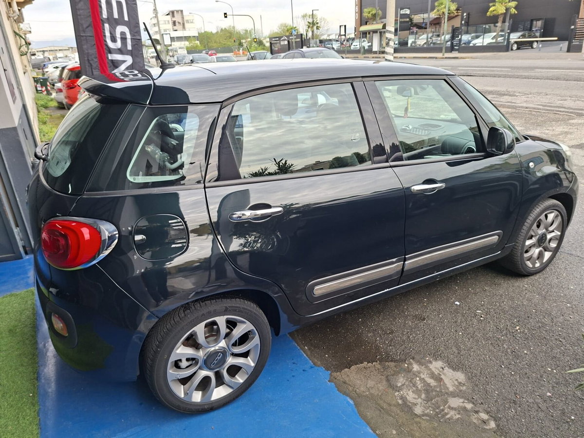 Fiat 500L 1.6 Multijet 120 CV Lounge (6)