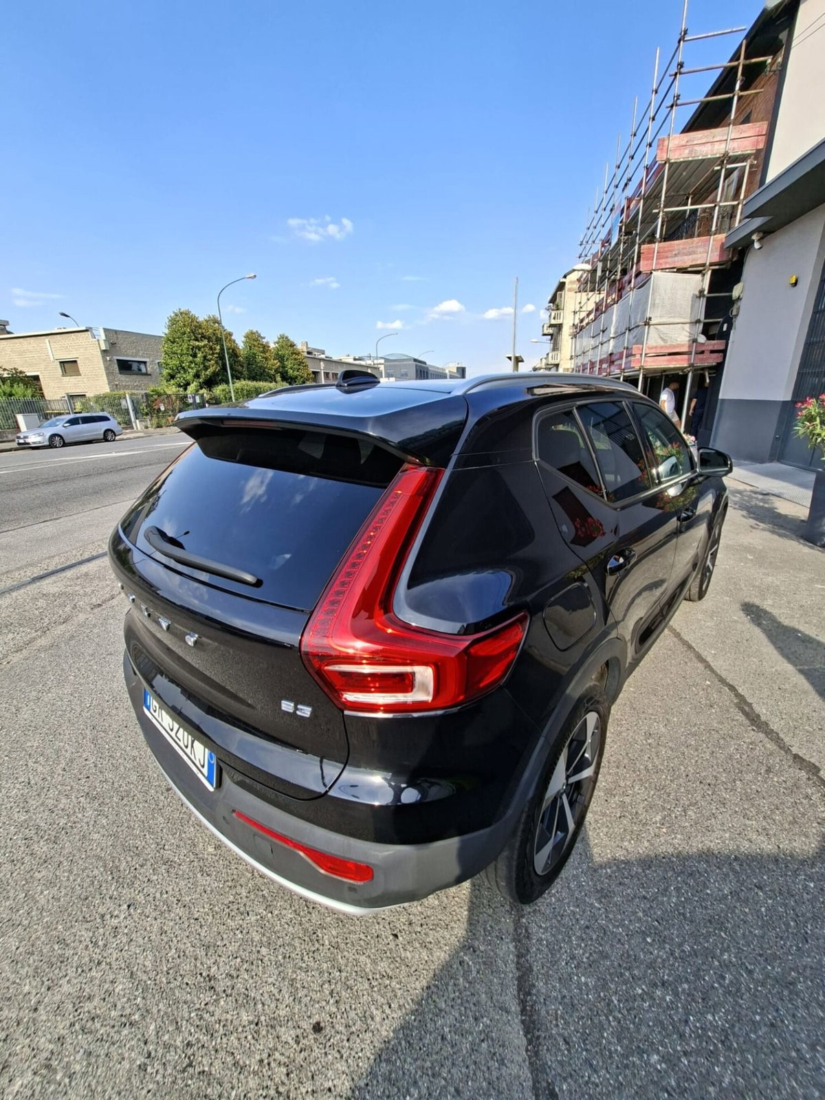 Volvo XC40 B3 automatico Core N1 (6)