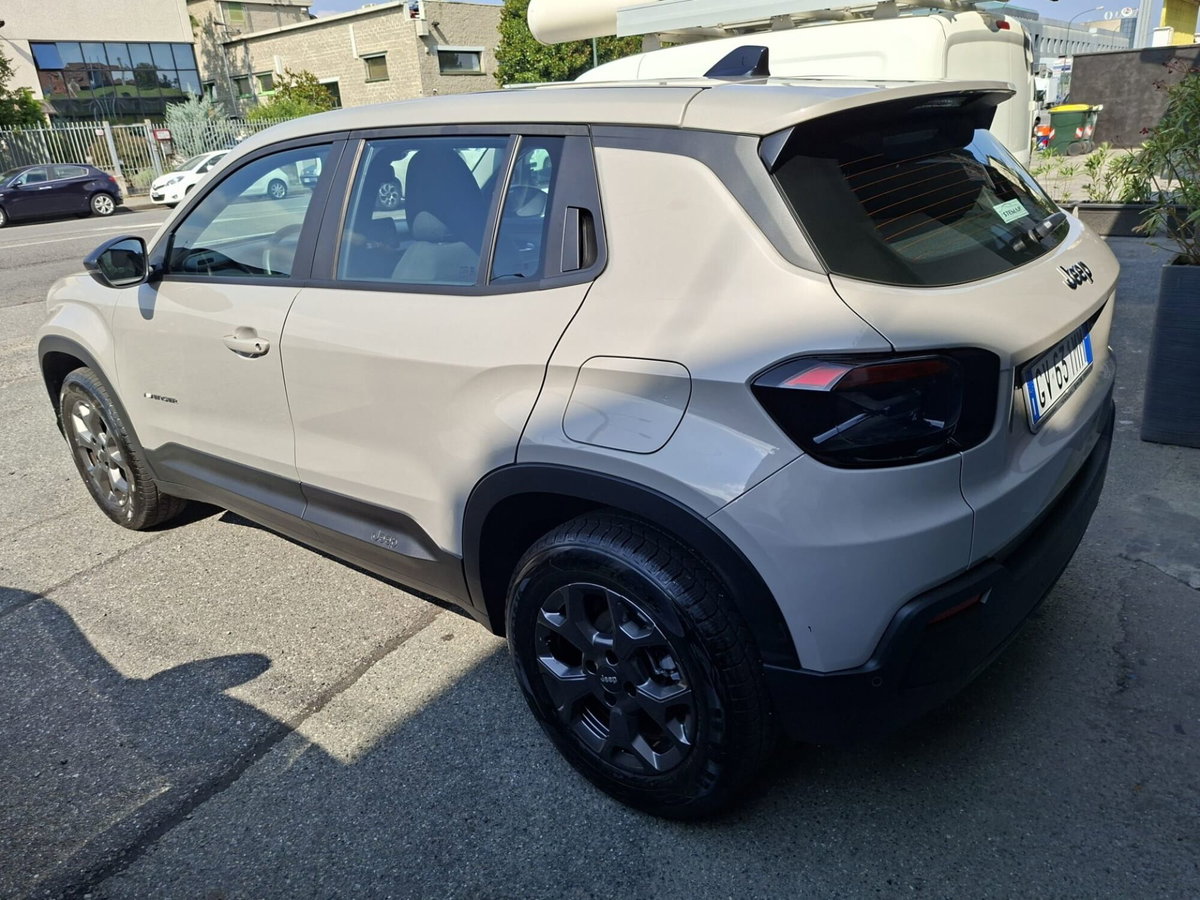 Jeep Avenger 1.2 turbo Longitude fwd 100cv (6)