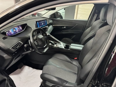 Peugeot 3008 BlueHDi 130 S&S Allure Pack (14)
