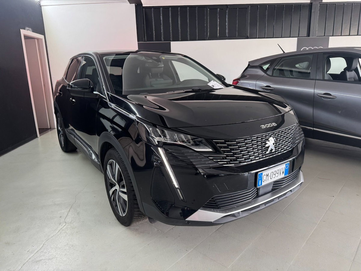 Peugeot 3008 BlueHDi 130 S&S Allure Pack (2)