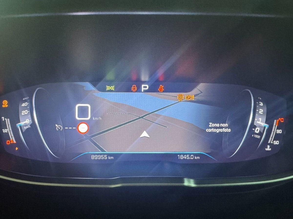 Peugeot 3008 BlueHDi 130 S&S Allure Pack (3)