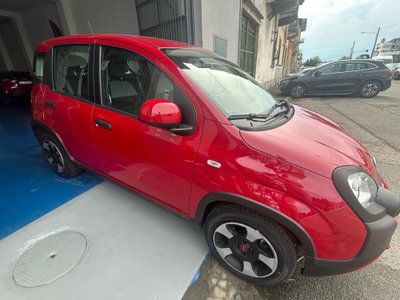 Fiat Panda 1.0 FireFly S&S Hybrid City Cross (2)