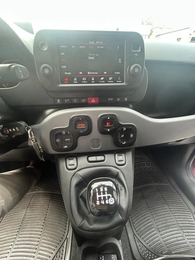 Fiat Panda 1.0 FireFly S&S Hybrid City Cross (7)