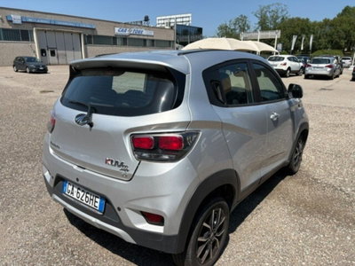 Mahindra KUV100 1.2 K8 (8)