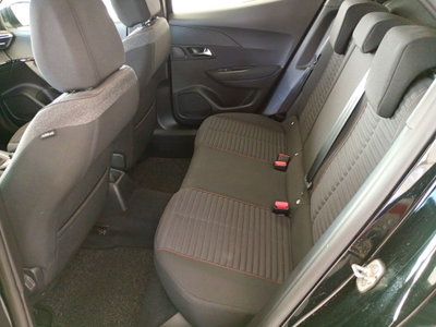 Peugeot 2008 BlueHDi 110 S&S Active Pack (6)