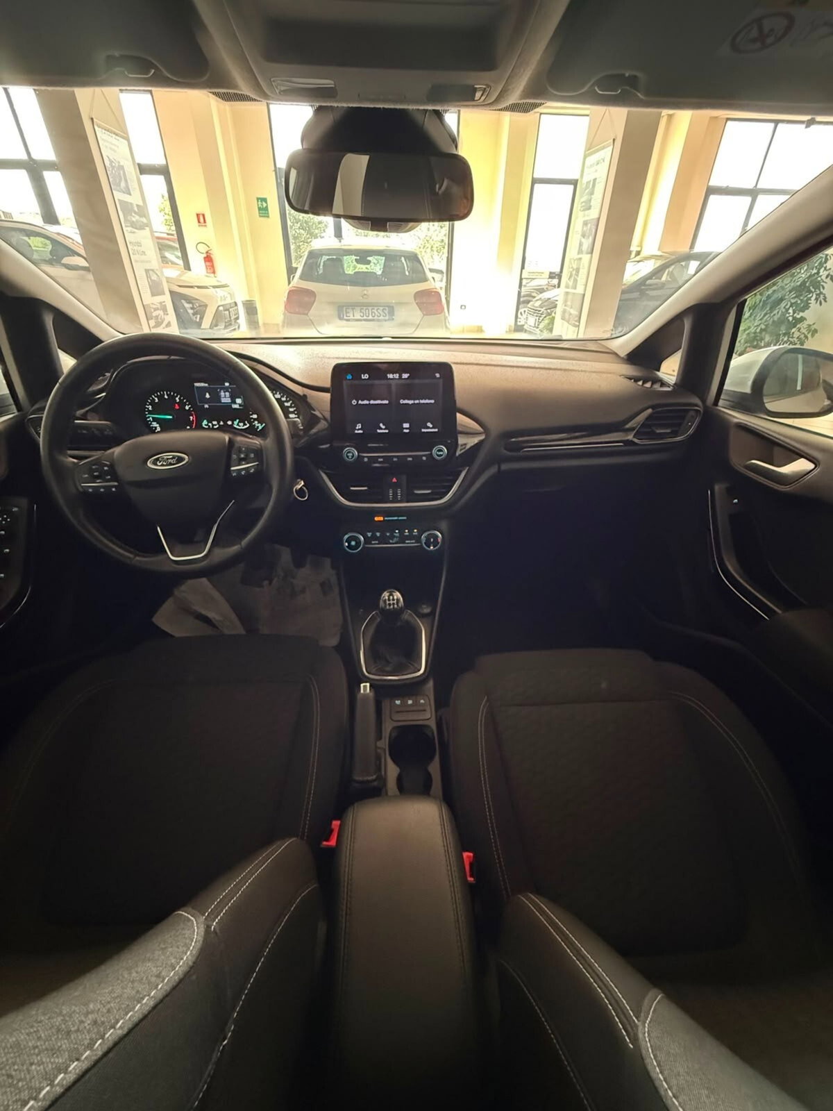 Ford Fiesta 1.1 75 CV 5 porte Titanium (8)