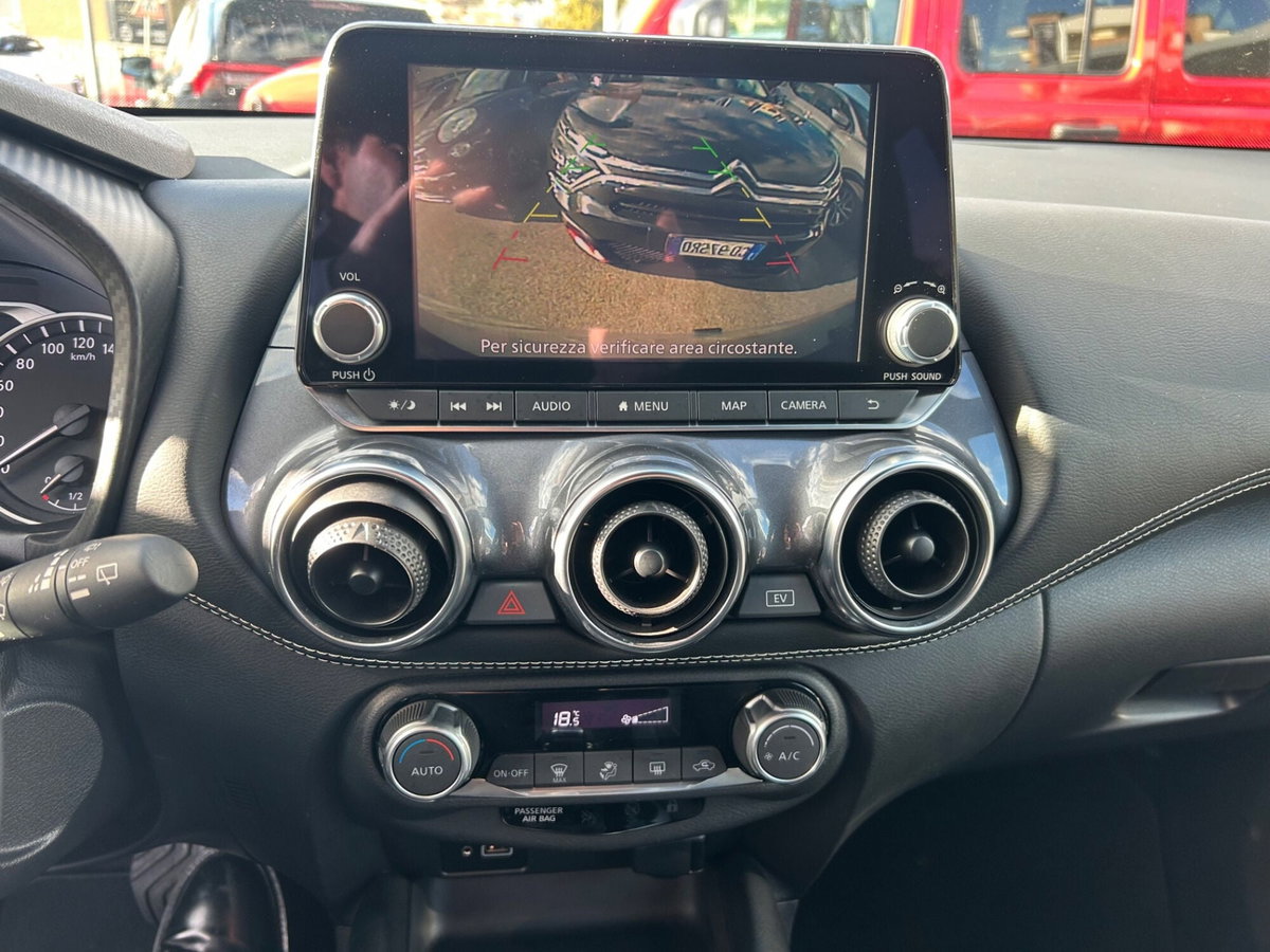 Nissan Juke 1.6 hev N-Connecta (13)