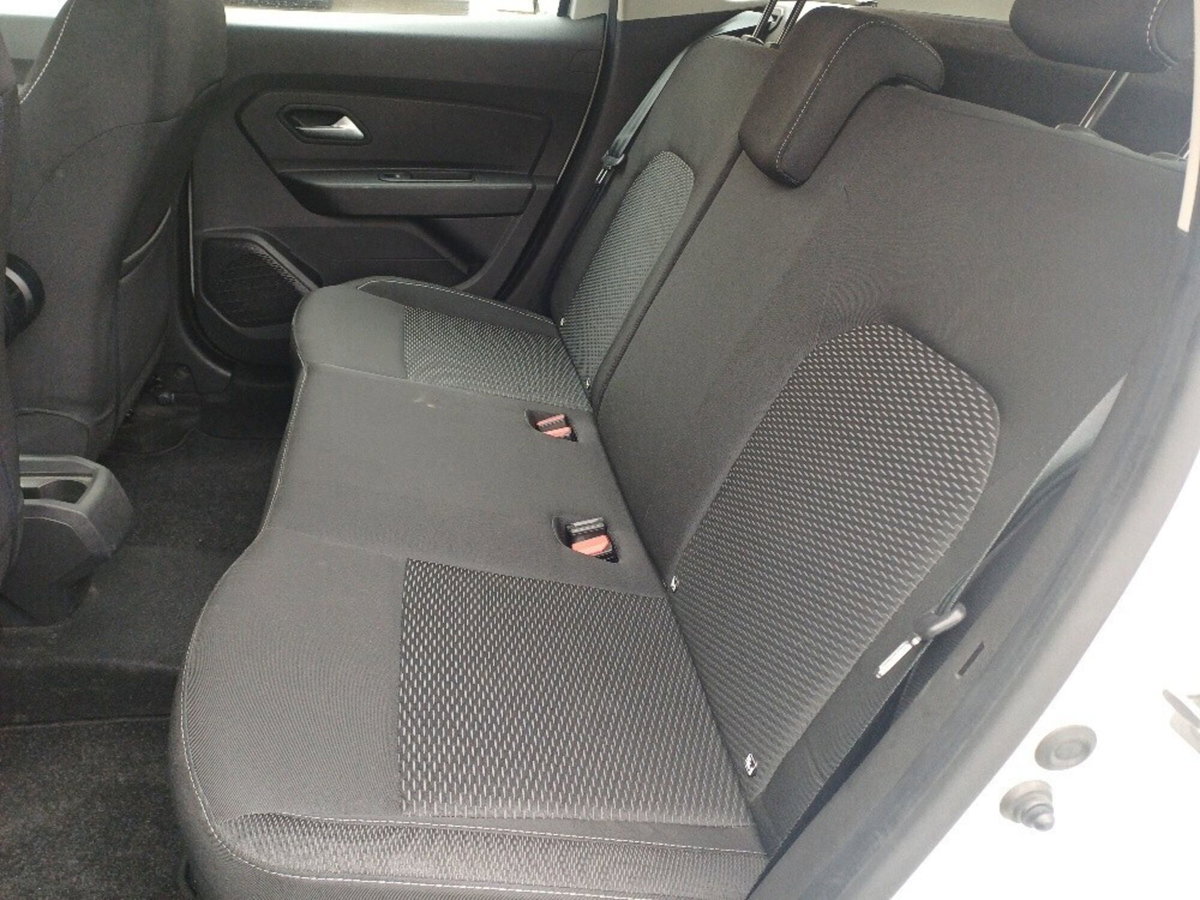 Dacia Duster 1.5 Blue dCi 8V 115 CV 4x2 Comfort (14)