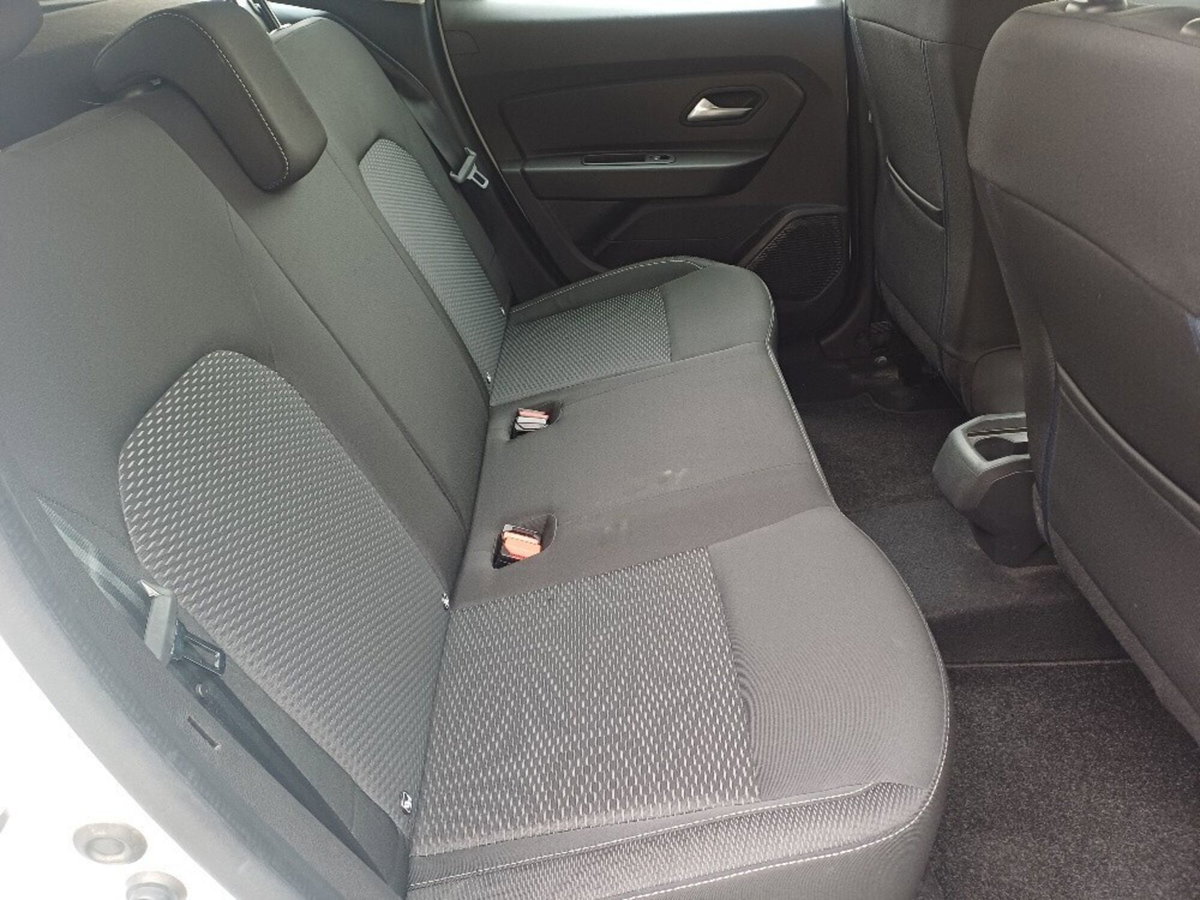 Dacia Duster 1.5 Blue dCi 8V 115 CV 4x2 Comfort (16)