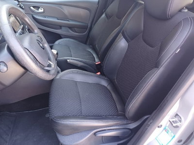 Renault Clio dCi 8V 75 CV 5 porte Moschino Zen (12)