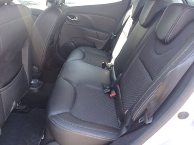 Renault Clio dCi 8V 75 CV 5 porte Moschino Zen (15)