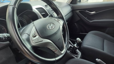 Hyundai ix20 1.4 CRDI 90 CV Comfort (14)